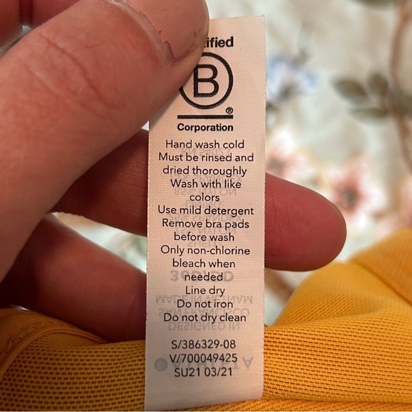 Athleta Twist Up Tankini Top Size 36D/DD in Yellow - Picture 9 of 9